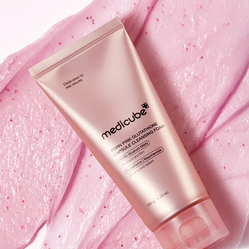 Medicube PDRN Pink Glutathione Capsule Cleansing Foam