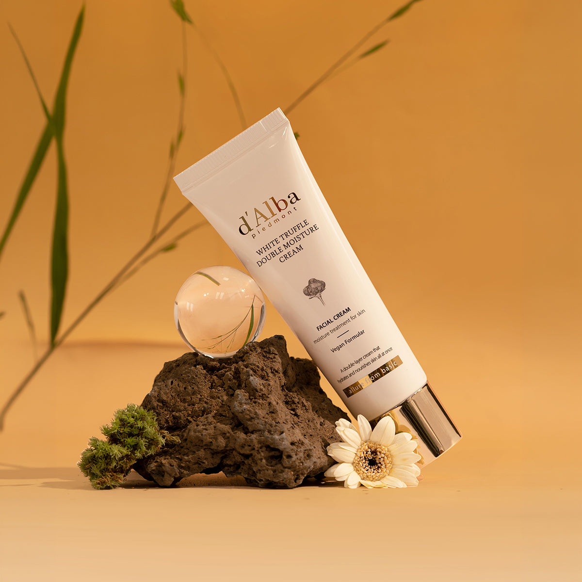 D'Alba White Truffle Double Moisture Cream
